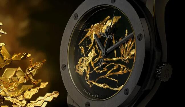 Hublot Classic Fusion Gold Crystal Replica