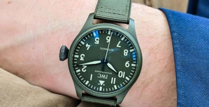 IWC Big Pilot 43 TOP GUN “Woodland” Green Ceramic